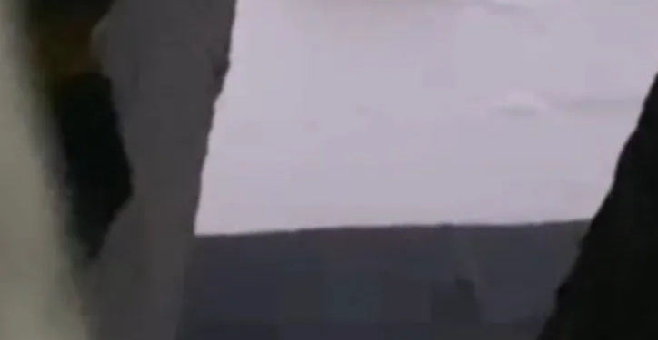 ( VIDEO) RAPAZES FAZEM SURUBÃO EM ESTACIONAMENTO DE SHOPPING EM CAMPO GRANDE