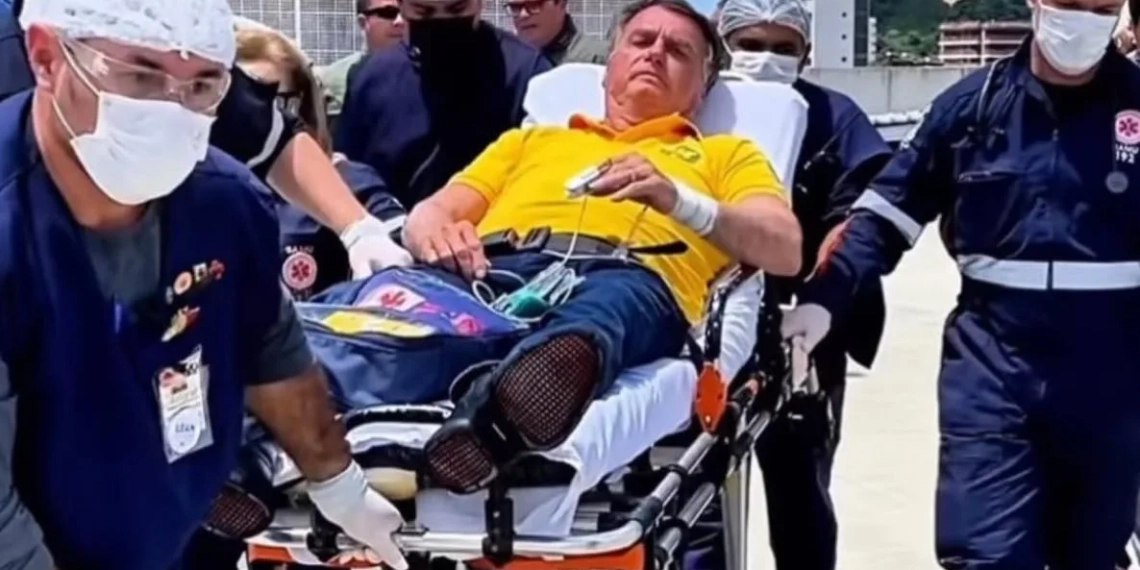 Bolsonaro será transferido para São Paulo para cirurgia de emergência