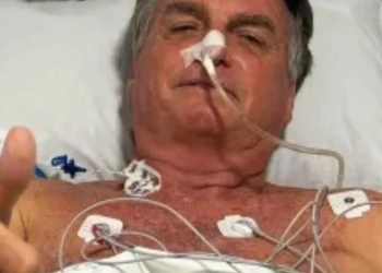 Bolsonaro é submetido a cirurgia após mal-estar durante agenda no Nordeste