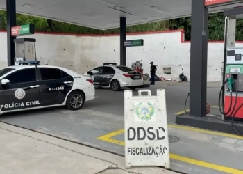 ( Urgente) Polícia Civil Interdita Postos de Combustíveis Ligados ao PCC no Rio