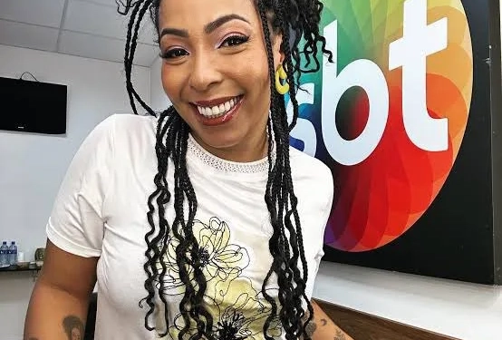 Fui demitida após denunciar”: Juliana Oliveira rompe o silêncio e expõe bastidores do SBT