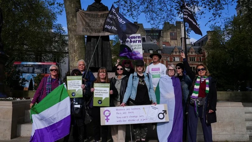 Suprema Corte do Reino Unido Define que Mulheres Trans Não se Enquadram na Definição Legal de Mulher
