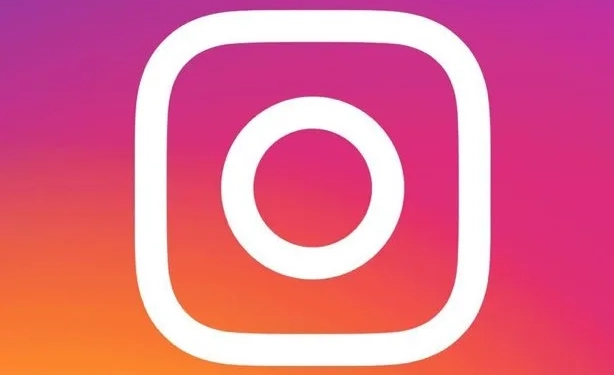 Nova função bomba no Instagram: agora você pode transcrever áudios como no WhatsApp!