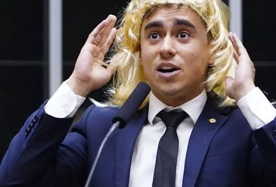 Justiça Condena Nikolas Ferreira a Multa de R$ 200 Mil por Discurso de Ódio Contra Mulheres Trans