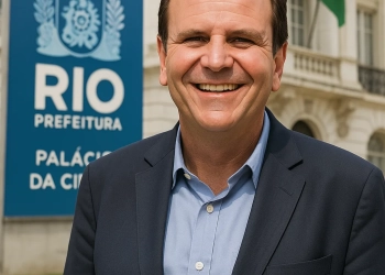 Eduardo Paes dispara na frente e lidera corrida ao governo do RJ com quase 50% das intenções de voto