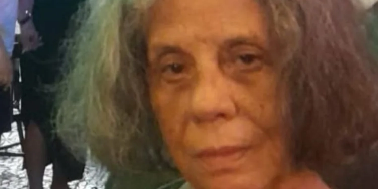 Ex-atriz da Globo é encontrada desorientada e pedindo dinheiro na rua