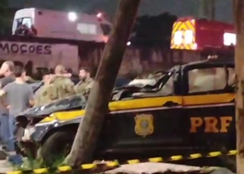 Três agentes da PRF morreram num acidente na avenida Brasil