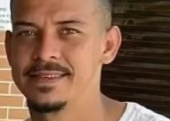 HOMEM MORRE APÓS RECLAMAR COM VIZINHO QUE ANDAVA SEM ROUPA EM CASA NO RIO