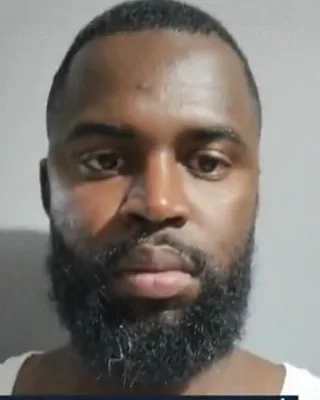 IDENTIFICADO HOMEM MORTO A FACADAS DENTRO DE CASA NO RIO