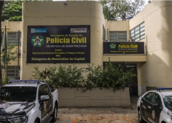 Criança de 4 anos é morta e namorado da mãe é preso em flagrante