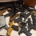 ( Vídeo) Polícia Apreende Arsenais e Milhões de Dólares em Luxuosa Casa Ligada ao Comando Vermelho
