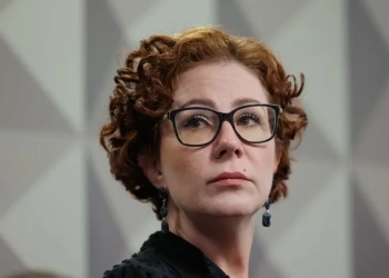 Não Sobreviveria à Cadeia”, Diz  deputada bolsonarista Após Ser Condenada a 10 Anos Pelo STF