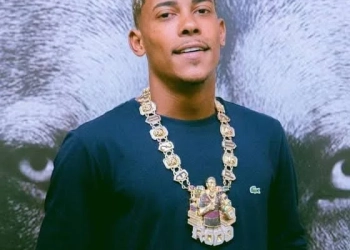 Ouro Manchado de Sangue: MC Poze é Preso no Recreio Suspeito de Lavagem de Dinheiro do Tráfico