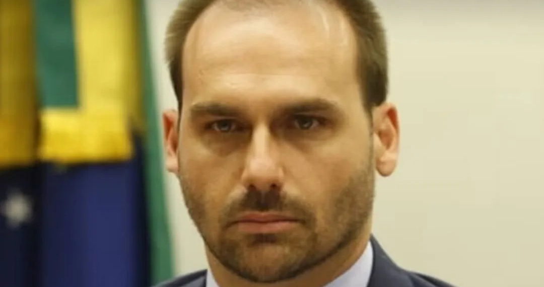 Eduardo Bolsonaro cogita disputar Presidência em 2026