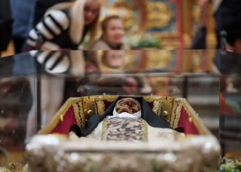 Mistério e Devoção: Corpo de Santa é Exposto ao Público 400 Anos após a sua morte
