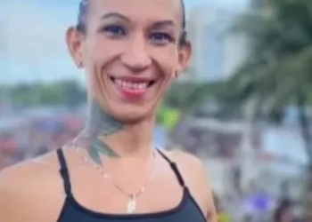 Ativista trans é morta dentro de casa no Rio