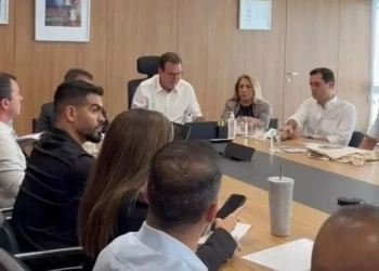 Prefeitura do Rio flexibiliza regras na orla: música ao vivo, bandeiras e garrafas de vidro estão de volta às praias