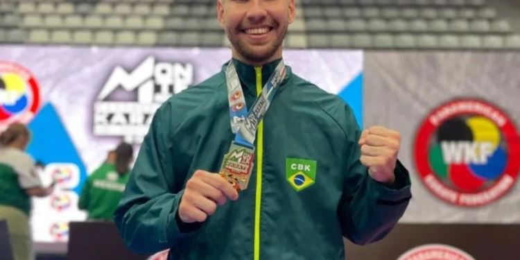 Professor da Vila Olímpica do Mato Alto é Campeão Pan-Americano de Karatê
