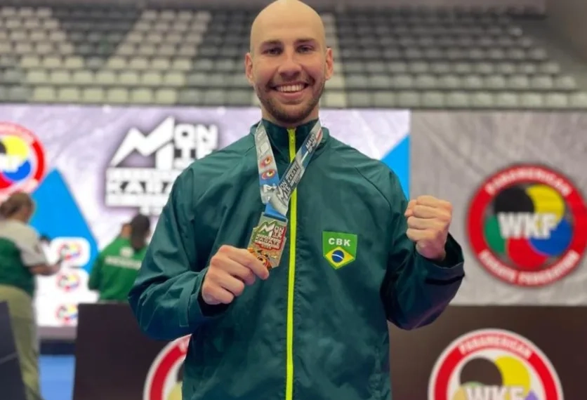Professor da Vila Olímpica do Mato Alto é Campeão Pan-Americano de Karatê