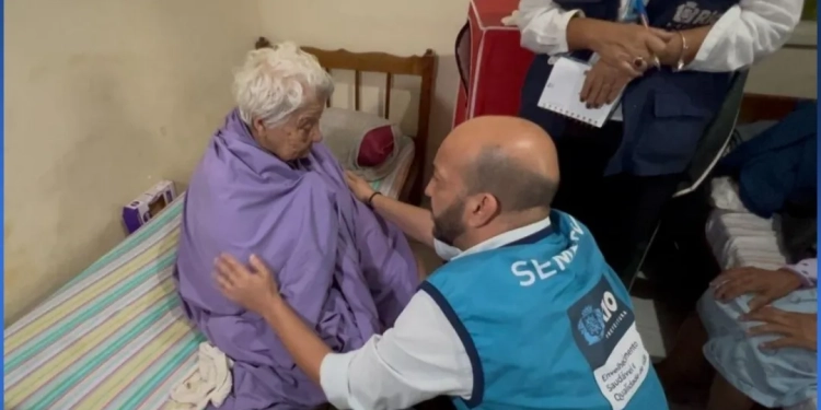 Idosos são resgatados de asilo clandestino em Campo Grande após morte por maus-tratos