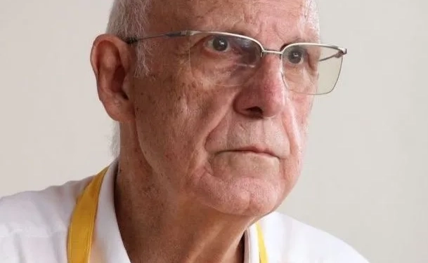 Bonitos no carro, pobres na calçada”: Padre Júlio Lancelotti critica exclusão social na Parada LGBT+ de São Paulo