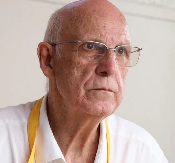Bonitos no carro, pobres na calçada”: Padre Júlio Lancelotti critica exclusão social na Parada LGBT+ de São Paulo