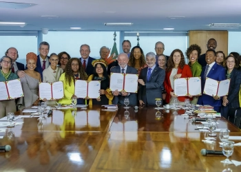 Presidente Lula sanciona nova Lei de Cotas e amplia reserva de vagas em concursos para 30%