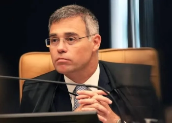 Ministro do STF Choca ao Defender Liberdade de Expressão: “Povo Proibido de Desconfiar É Povo Subjugado”