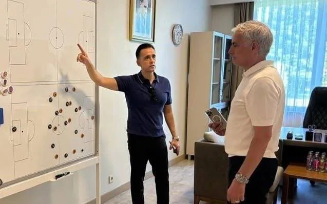 Mário Branco recusa proposta e Vasco segue sem diretor: busca por nome ideal continua”