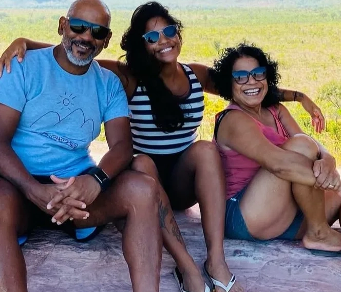 Pai de Juliana Marins emociona o mundo com carta de despedida após tragédia na Indonésia. Leia