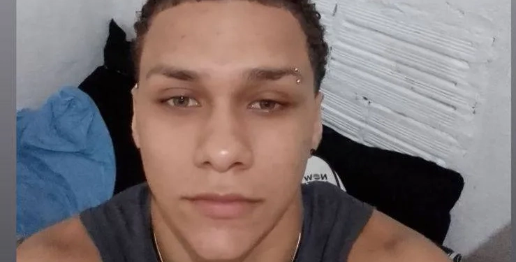 IMAGENS FORTÍSSIMAS) Jovem Autista de 17 anos morre  Após Sofrer Bullying na escola em Guaratiba
