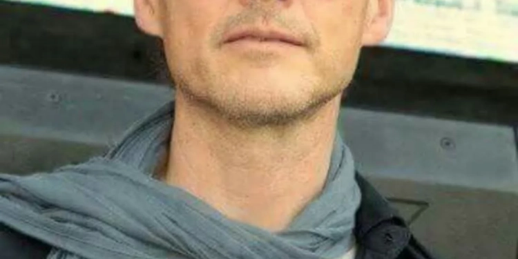 Lembram dele?  Vocalista do a-ha, revela doença incurável e emociona fãs com mensagem nas redes sociais