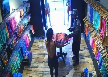 Terror em Campo Grande: ( Vídeos) Funcionária Entra em Pânico Durante Assalto Armado em Loja de Roupas