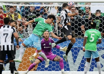 Botafogo estreia com vitória suada sobre o Seattle e assume liderança no Grupo B do Mundial de Clubes 2025