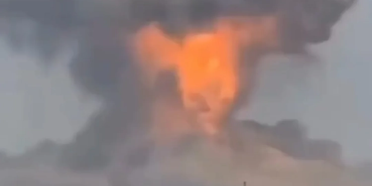 Urgente!! ( Video) Israel Ataca Usina Nuclear Iraniana e Mundo Entra em Alerta Vermelho!