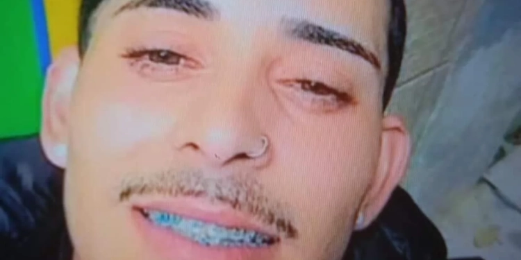 DESAPARECIDO MISTERIOSAMENTE: Família procura por Wallace, o “Lalim”, sumido desde terça-feira em Guaratiba