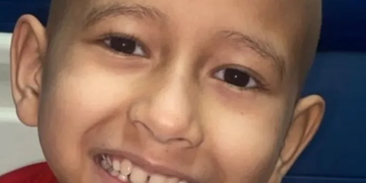 Amor e esperança em Guaratiba! Arthur, de 7 Anos, Luta Contra o Câncer nos Ossos e Precisa de Nossa Solidariedade