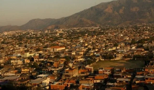 NOVA POTÊNCIA DO TRÁFICO NA ZONA OESTE: COMPLEXOS DE SENADOR CAMARÁ E VILA ALIANÇA SE UNEM E FORMAM A “CIDADE DE DAVI”