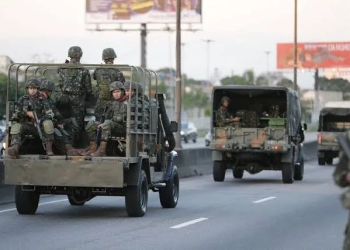 GUERRA NAS FAVELAS? STF ORDENA PLANO DE REOCUPAÇÃO E RJ PODE PEDIR AJUDA DAS FORÇAS ARMADAS!