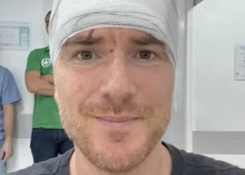 Jornalista americano se surpreende com o SUS: “Ninguém pediu seguro. Simplesmente me atenderam!