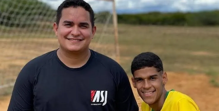 Mistério Milionário: Justiça Aumenta Multa de Luva de Pedreiro para Ex-Empresário!