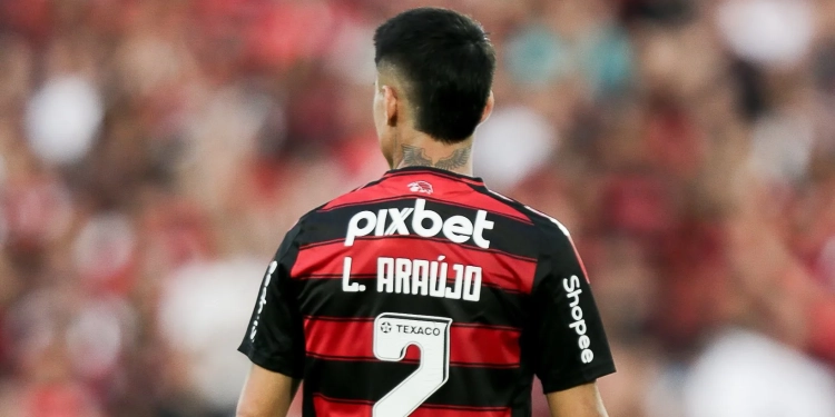 Atuação de Gala! Luiz Araújo Brilha na Vitória do Flamengo Sobre o São Paulo no Maracanã
