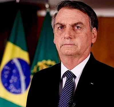 PF Cumpre Mandados na Casa de Bolsonaro e Impõe Tornozeleira: Ex-presidente é Alvo de Nova Operação do STF