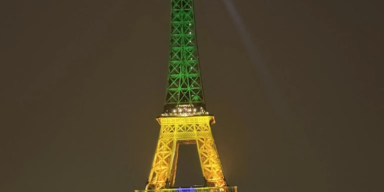 TURISTAS BRASILEIROS JÁ PODEM PAGAR COM PIX NA FRANÇA! ENTENDA COMO FUNCIONA