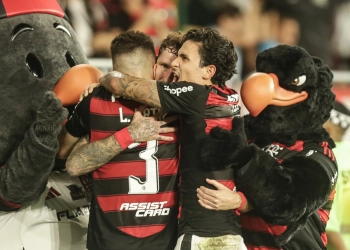 Campeonato Brasileiro tem novo líder: Flamengo assume a ponta com vitória sobre o Atlético-MG!