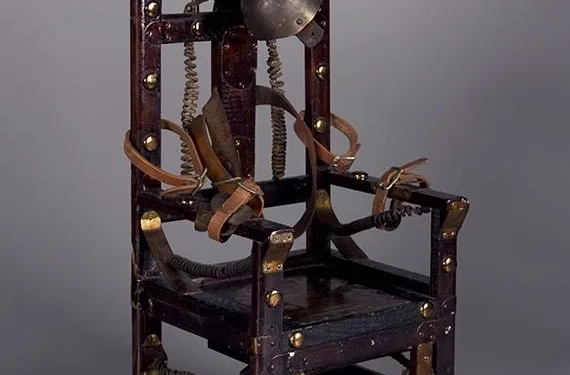 Pesquisa revela divisão no Brasil: 43% defendem a pena de morte, mas maioria ainda rejeita medida extrema