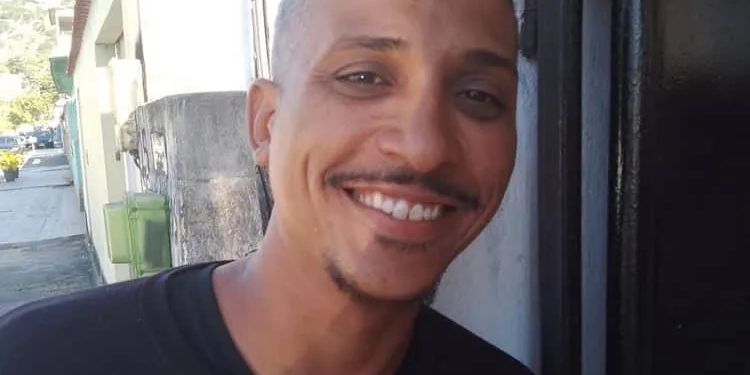 Motorista da Uber Recebe Pix de R$ 2.200 por Engano e Tem Atitude Inacreditável no Rio