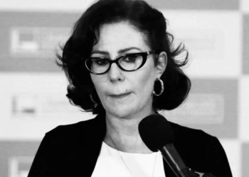 URGENTE!! DEPUTADA CARLA ZAMBELLI ACABA DE SER PRESA NA ITÁLIA!!