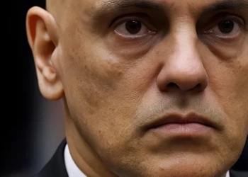 Governo Trump cancela vistos de Alexandre de Moraes, familiares e aliados do STF