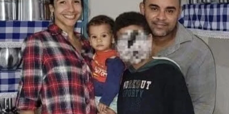 Macabro!! Adolescente que matou família em Itaperuna teve influência de jogo satânico